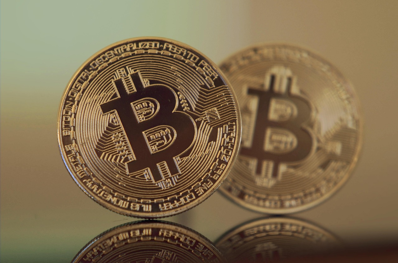 投资比特币和以太币哪个比较赚钱？Glassnode数据：BTC连续2年胜出